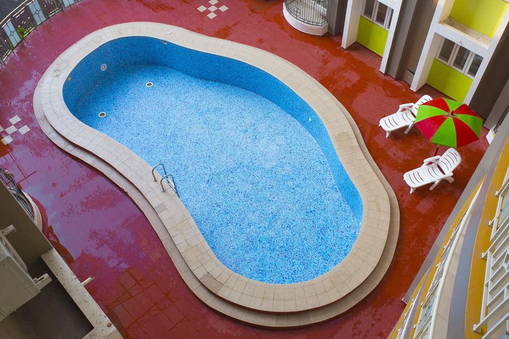 Atlas Airport Hotel Apartment نيدومباسيري المظهر الخارجي الصورة