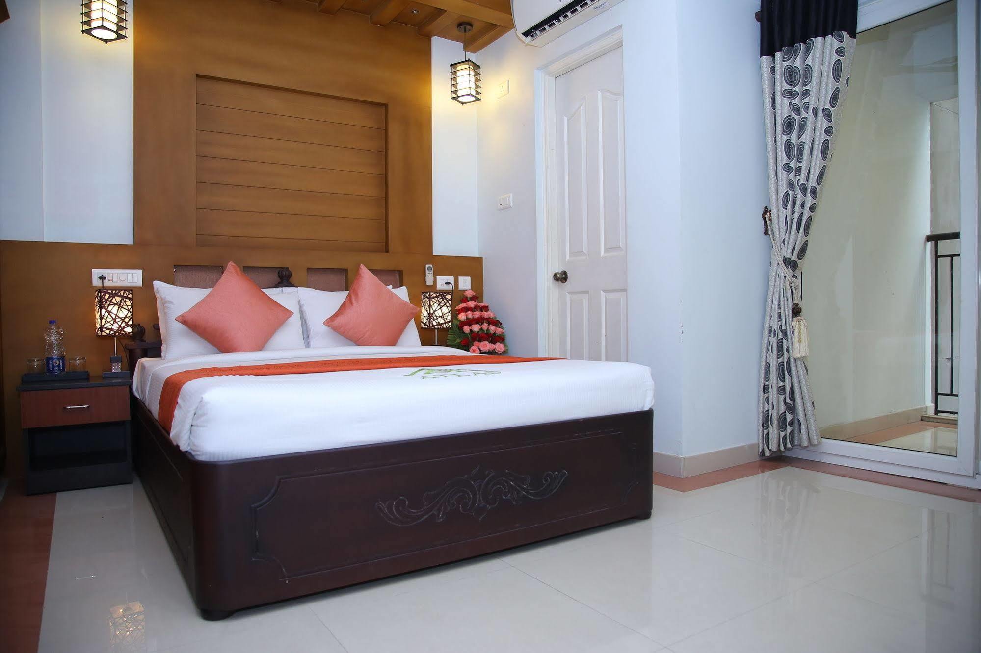 Atlas Airport Hotel Apartment نيدومباسيري المظهر الخارجي الصورة