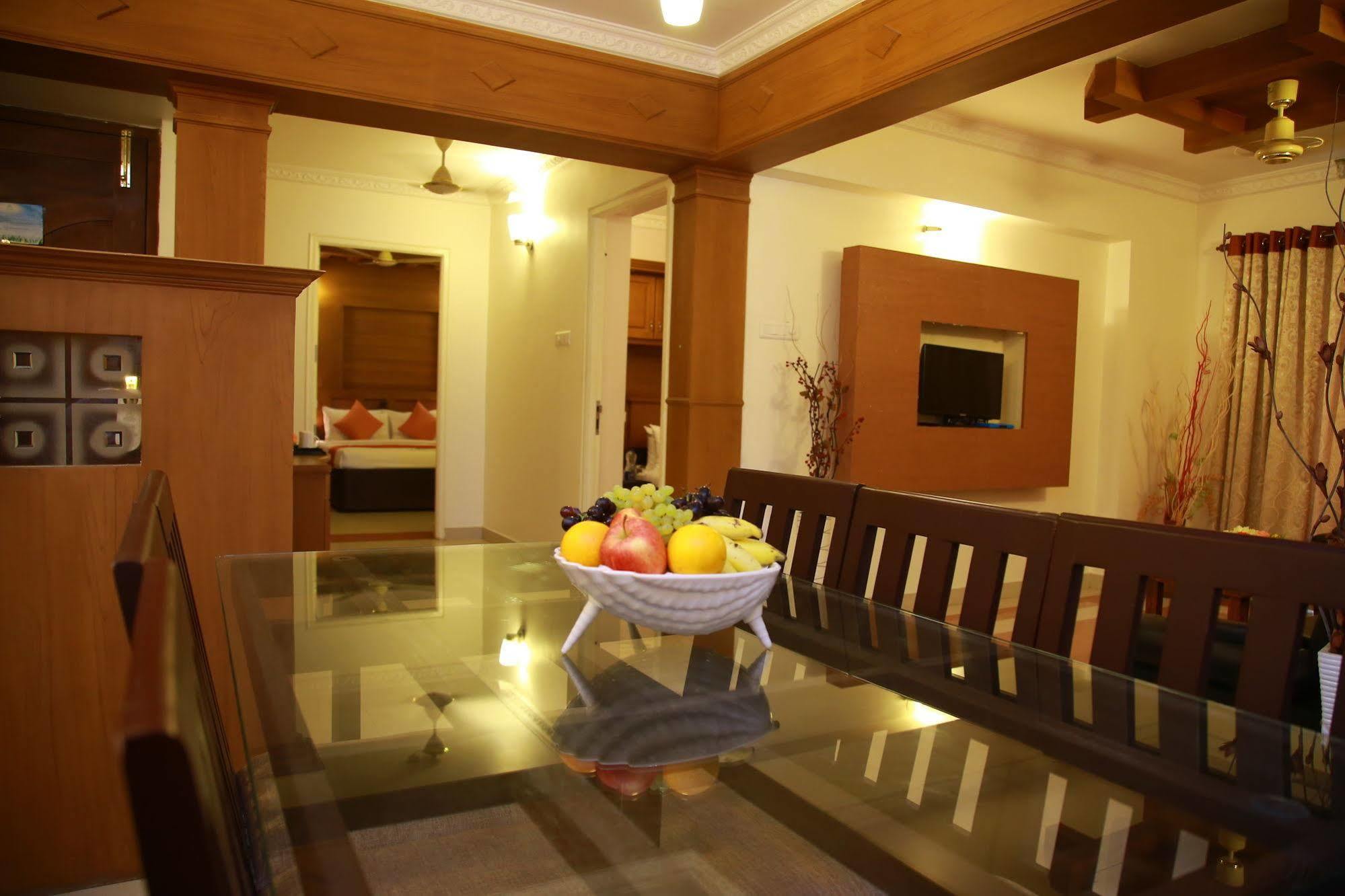 Atlas Airport Hotel Apartment نيدومباسيري المظهر الخارجي الصورة